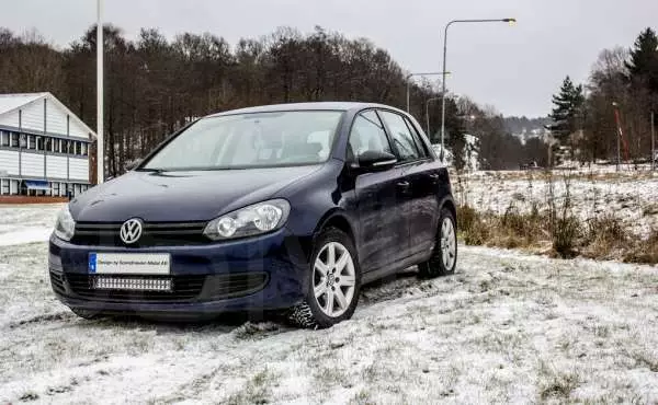 VW Golf Ledramp + modellanpassat fäste - Volkswagen - 8020100250 - 1