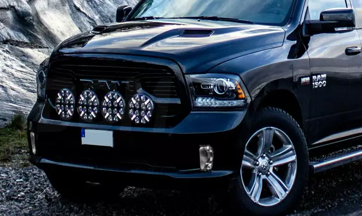 Dodge RAM 1500 SEEKER 9 120W LED Extraljus Grill Kit - Dodge - 7000010182 - 1