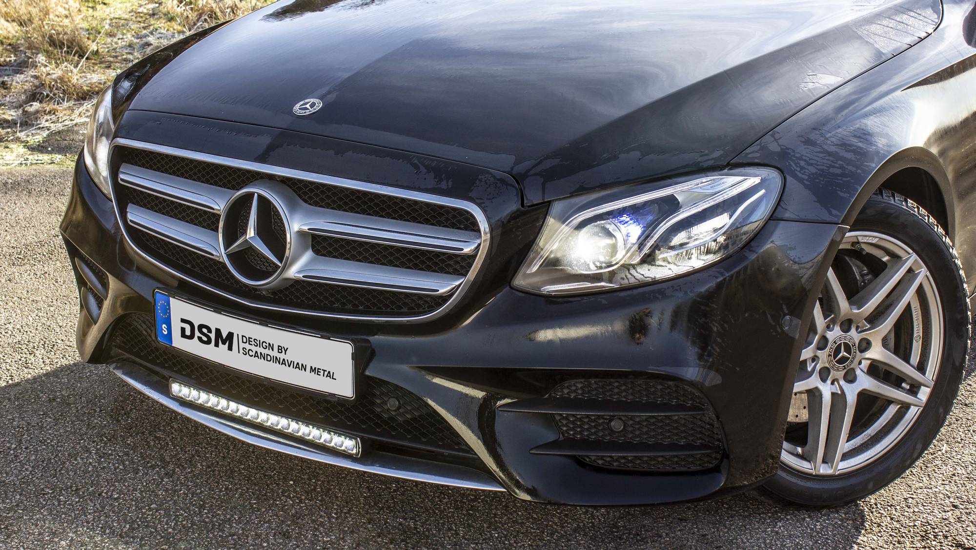 MercedesBenz Eklass 20172020 LEDramp + modellanpassat