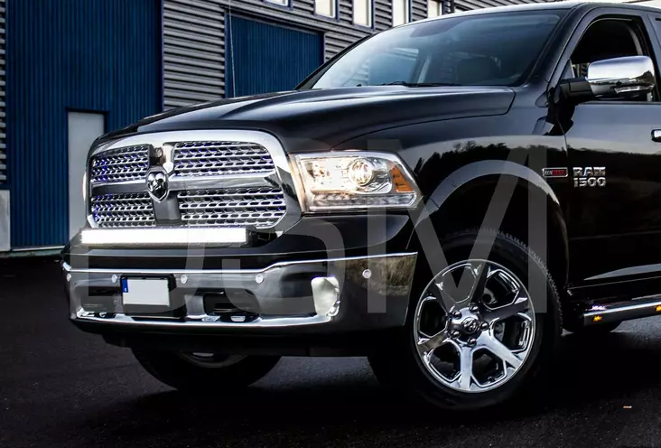 Dodge RAM 1500 DSM LED-Ramp Giga 41" 104cm Böjd + Monteringsfäste för montering på stötfångare - Dodge - 7000010193 - 1