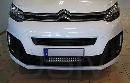 Citroen Jumpy Ledramp + modellanpassat fäste - Citroen - 8020100304 - 1