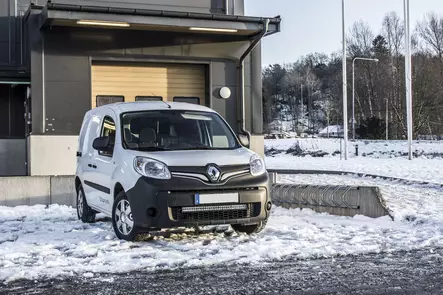 Renault Kangoo Ledramp + modellanpassat fäste - Renault - 8020100394 - 2