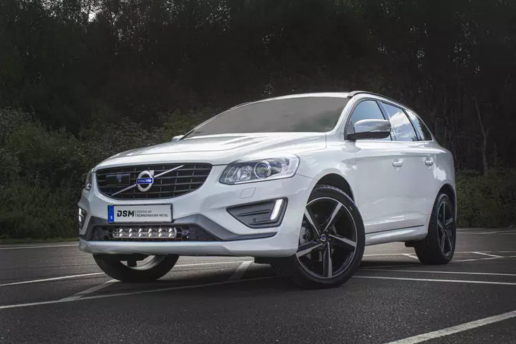 Volvo XC60 Ledramp + modellanpassat fäste - Volvo - 8020100275 - 1