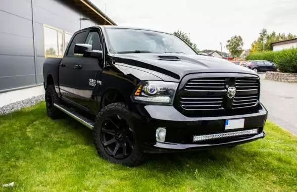 Led-extraljuspaket DSM Giga Plus - Dodge - 7000010415 - 1