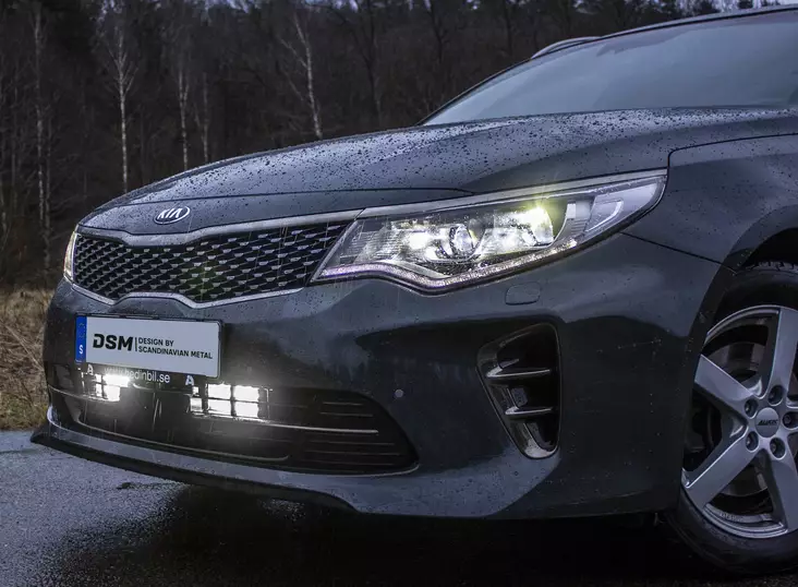 KIA Optima LED-ramp + fäste - KIA - 8020101985 - 1
