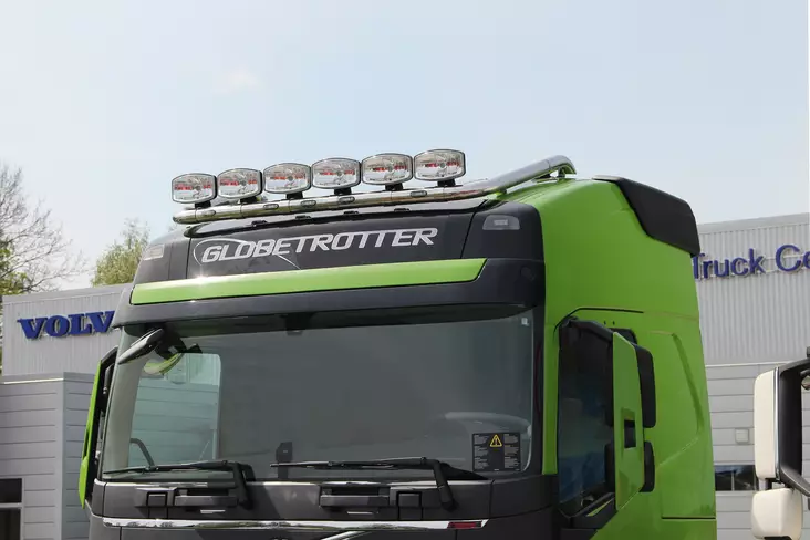 Takbåge Wide (LED) Volvo FH 13+ Globetrotter & XL - Volvo - 8020102686 - 1