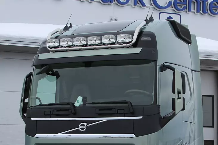 Takbåge Max Volvo FH4 & FH5 Globetrotter & XL - Volvo - 8020102706 - 1