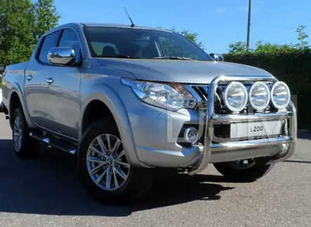 Mitsubishi L200 Frontbåge Hög 76mm - Mitsubishi - 7000010057 - 1