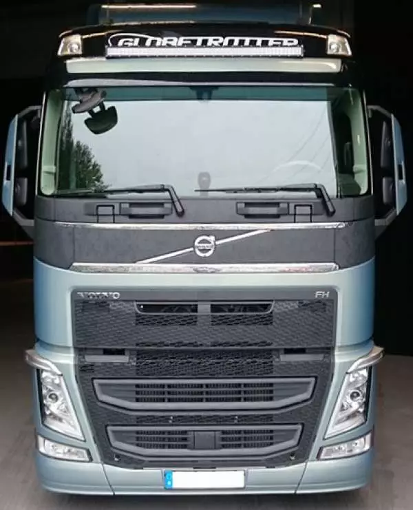 Volvo FH4 FH5 DSM LED-RAMP MEGA med modellanpassat takfäste - Volvo - 8020101187 - 1