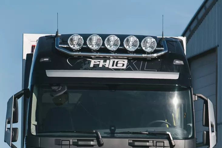 Takbåge Top Volvo FH4 & FH5 Globetrotter & XL - Volvo - 8020102687 - 1