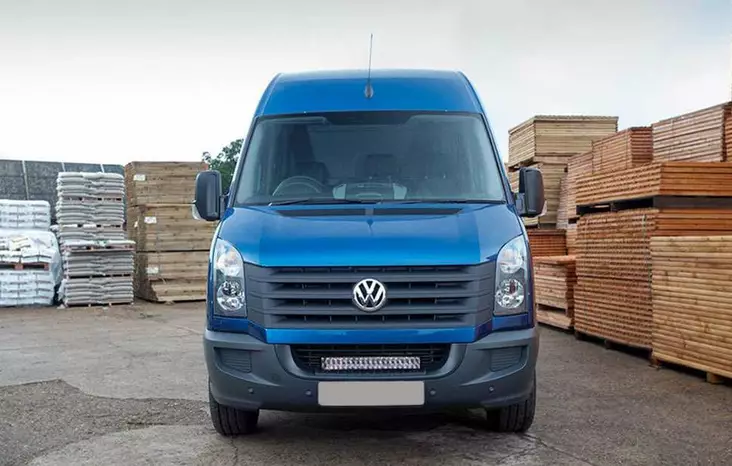 Volkswagen Crafter modellanpassad led-ramp - Volkswagen - 7000010197 - 1