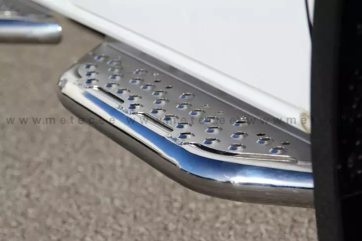 Fotsteg framdörr MB Sprinter 07+ - Mercedes-Benz - 8020103458 - 1